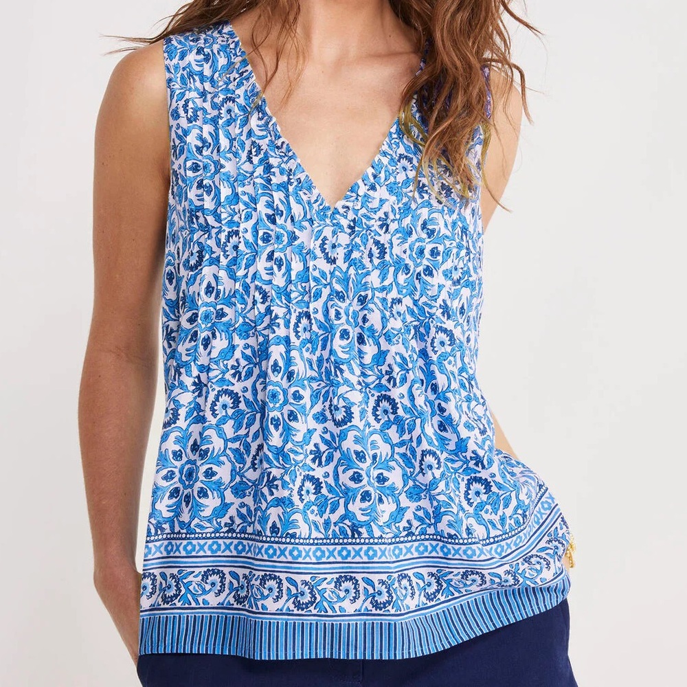 Vineyard Vines XXS Katama Tile Blue Floral Scarf Print Pintuck V-Neck Top Blouse